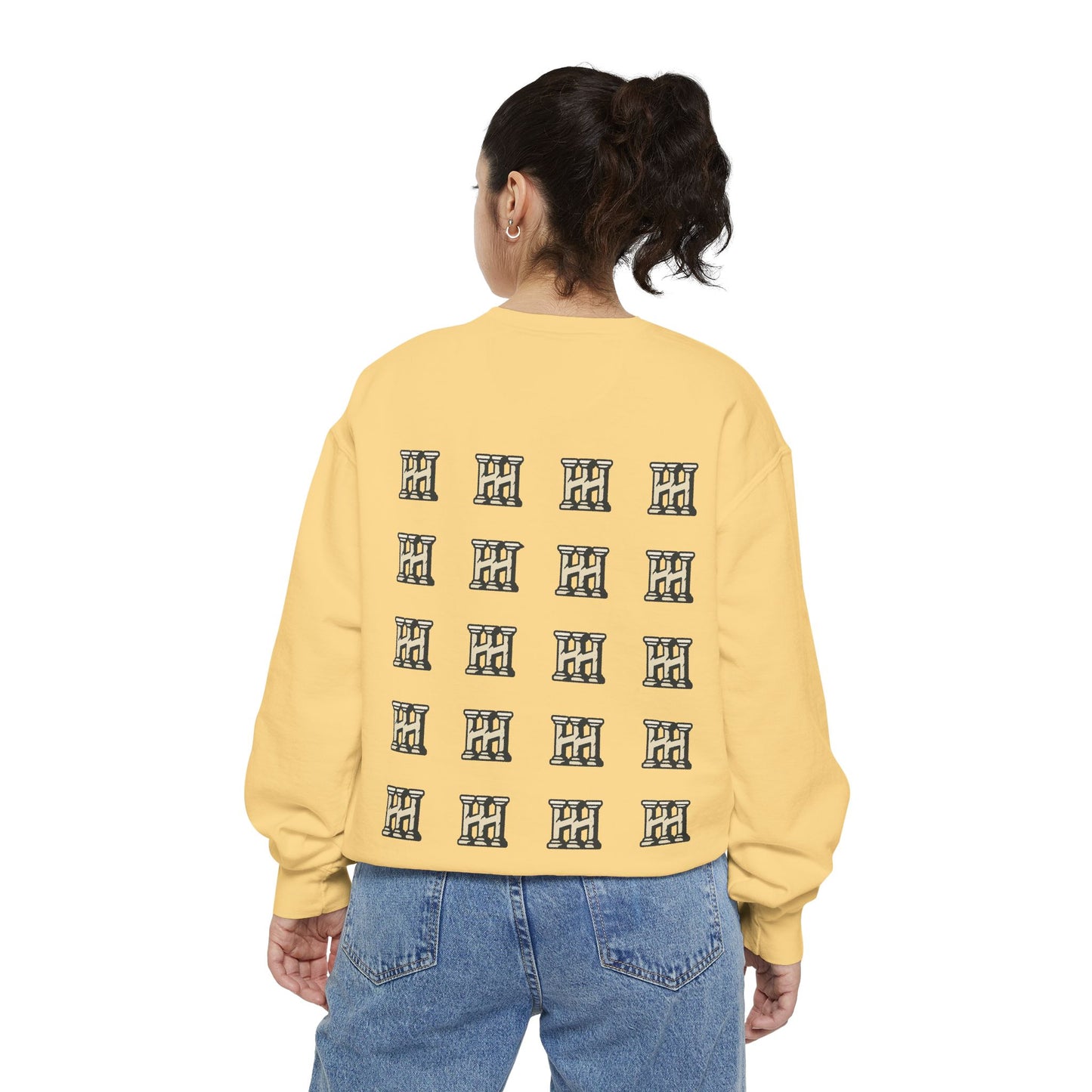 HUSTLE HURRY Sweatshirt, Cozy Garment-Dyed Sweater
