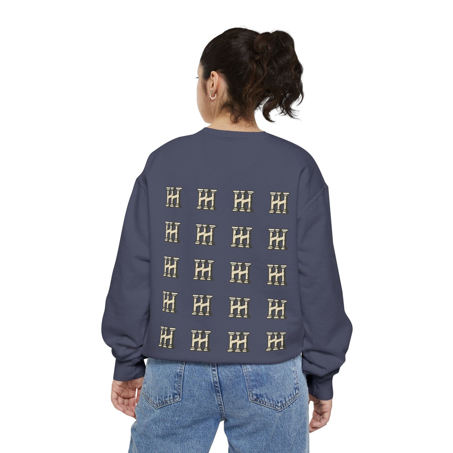 HUSTLE HURRY Sweatshirt, Cozy Garment-Dyed Sweater
