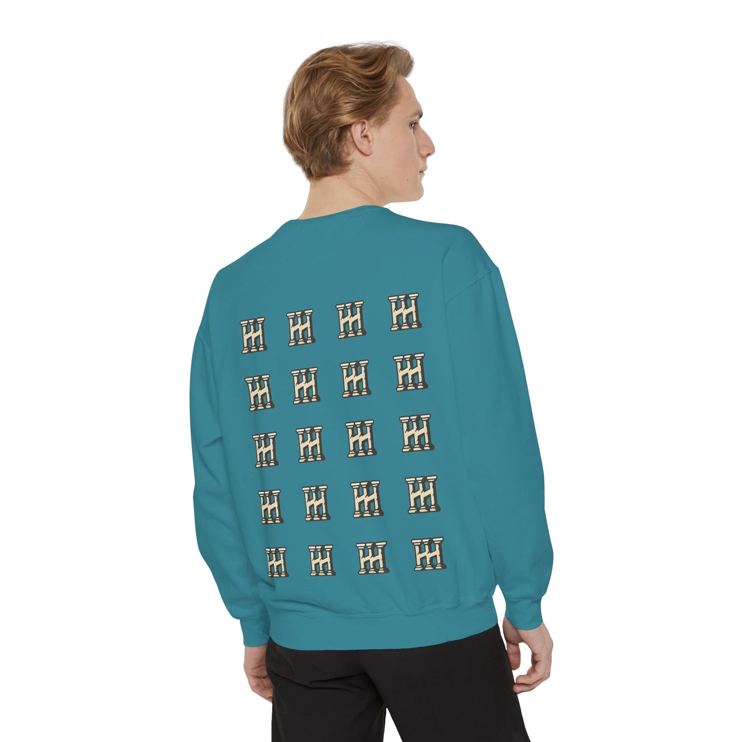 HUSTLE HURRY Sweatshirt, Cozy Garment-Dyed Sweater