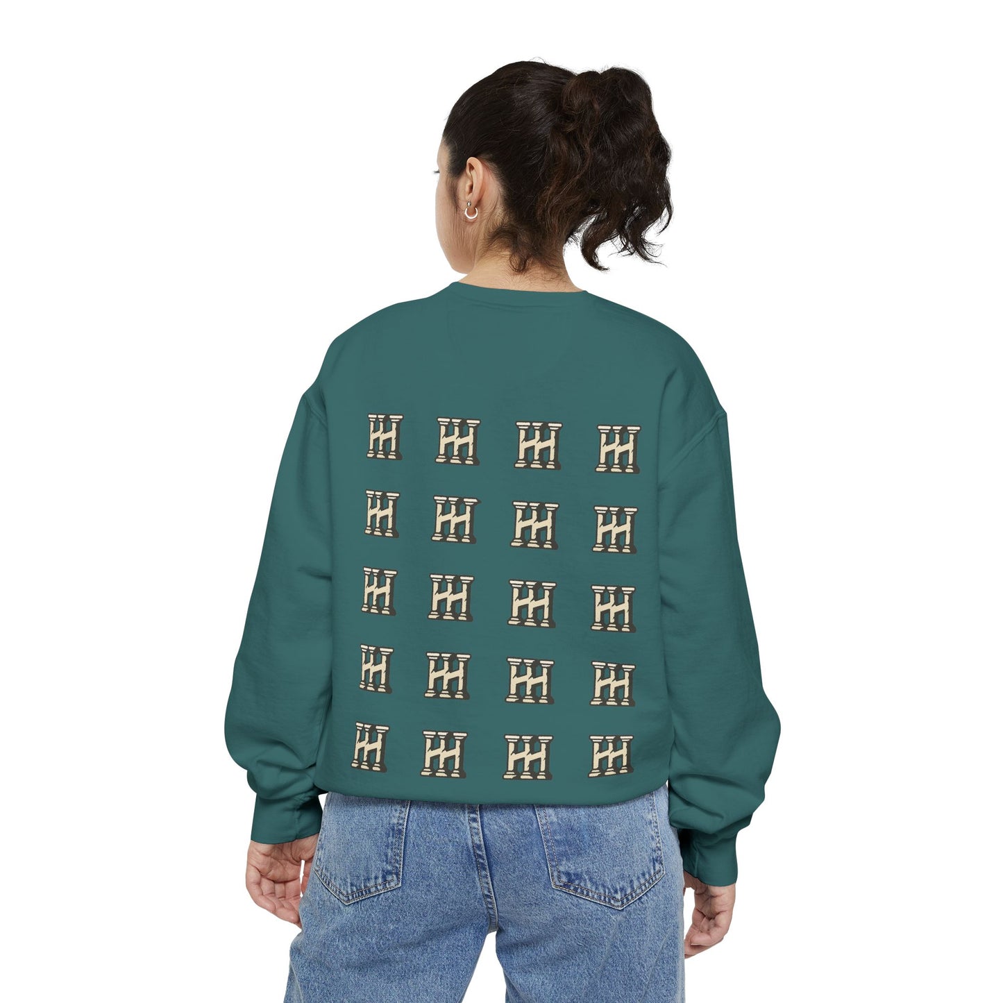 HUSTLE HURRY Sweatshirt, Cozy Garment-Dyed Sweater