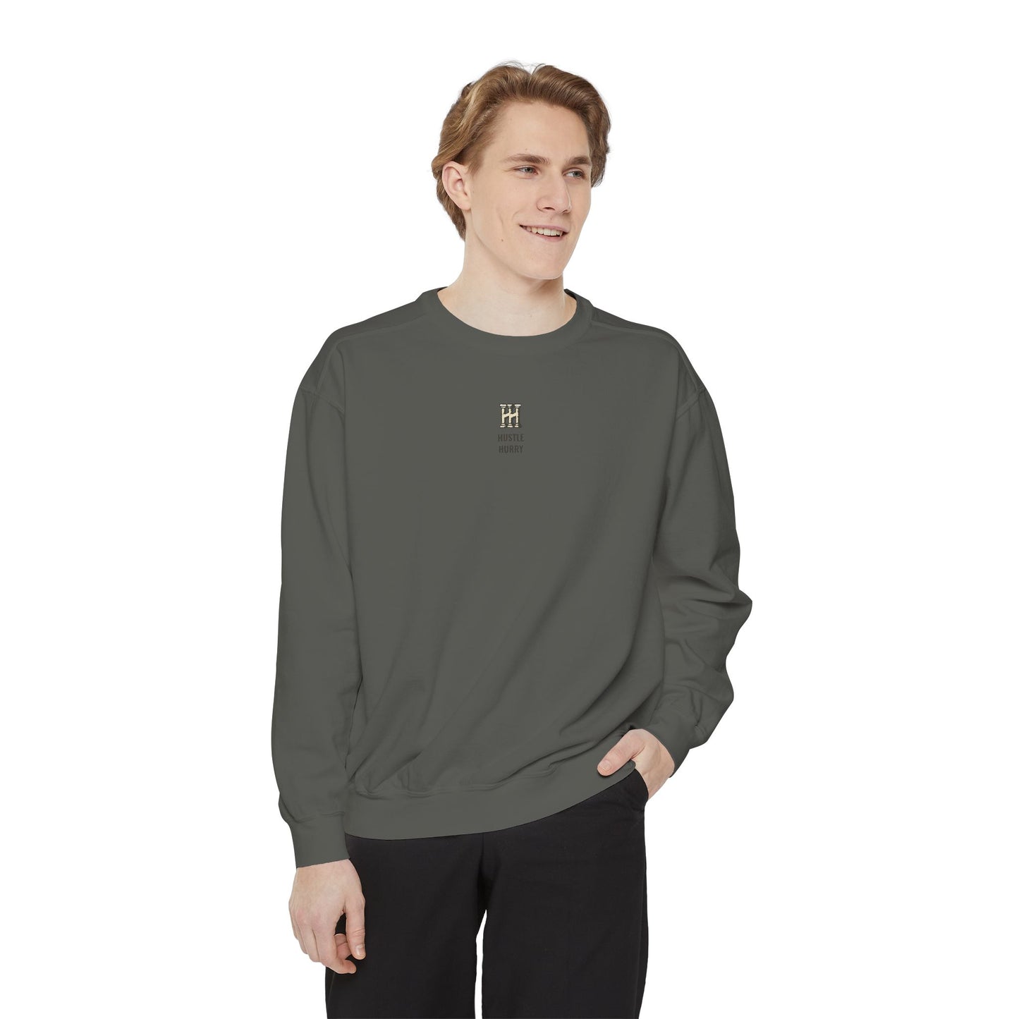 HUSTLE HURRY Sweatshirt, Cozy Garment-Dyed Sweater