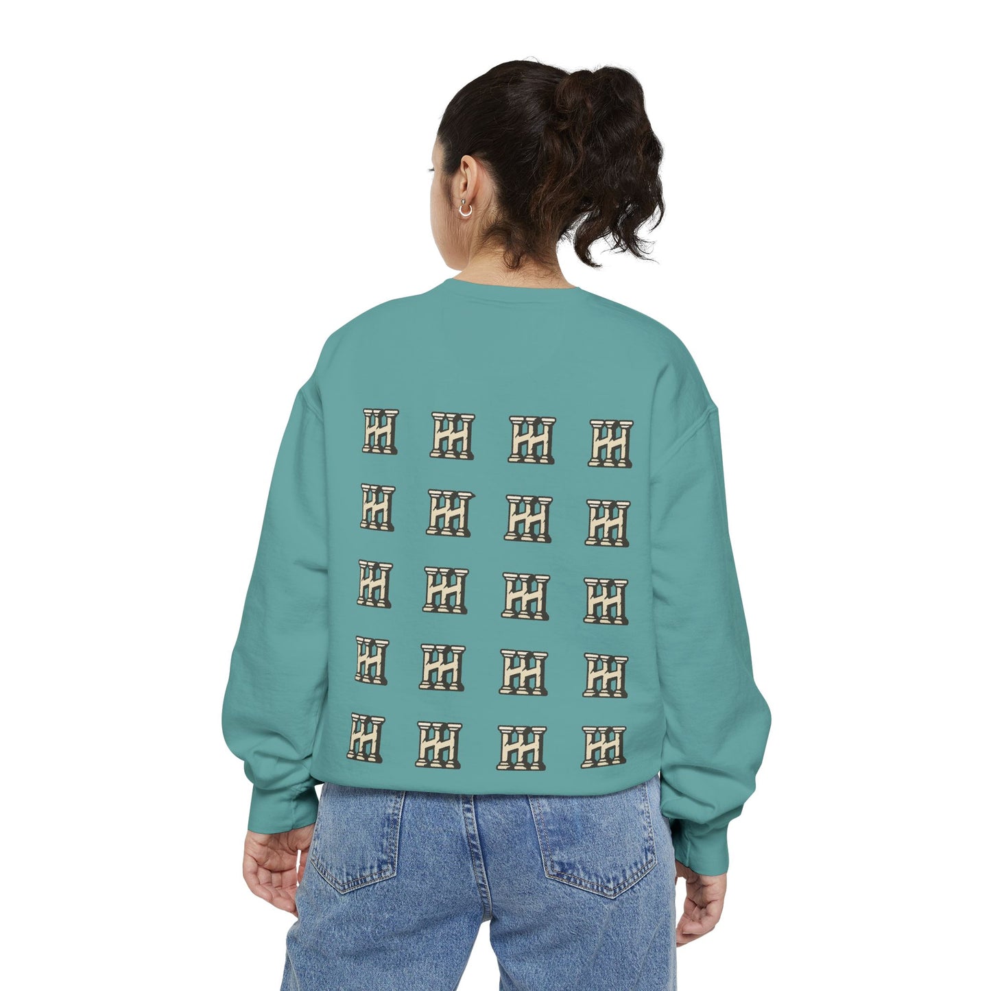 HUSTLE HURRY Sweatshirt, Cozy Garment-Dyed Sweater