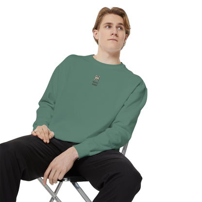 HUSTLE HURRY Sweatshirt, Cozy Garment-Dyed Sweater